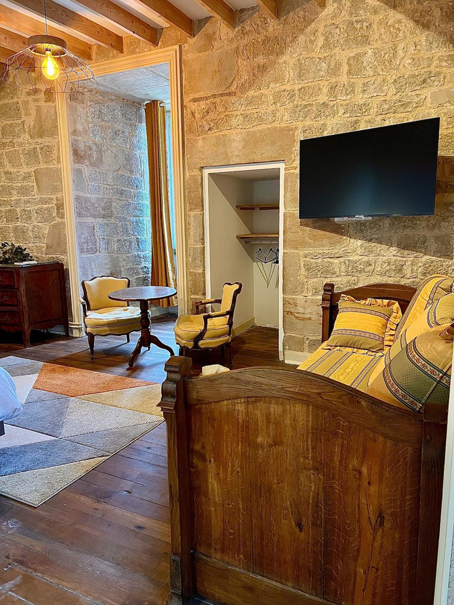 Chateau D'Aynac ภายนอก รูปภาพ